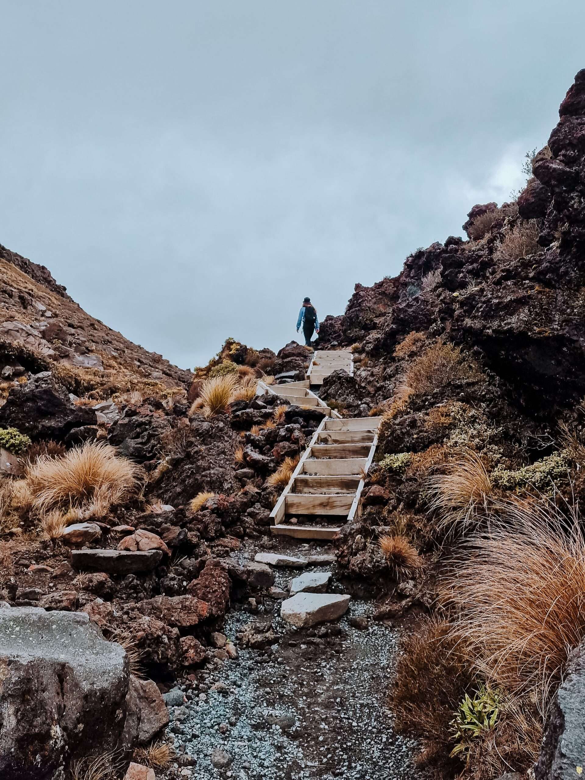devils staircase tongariro crossing