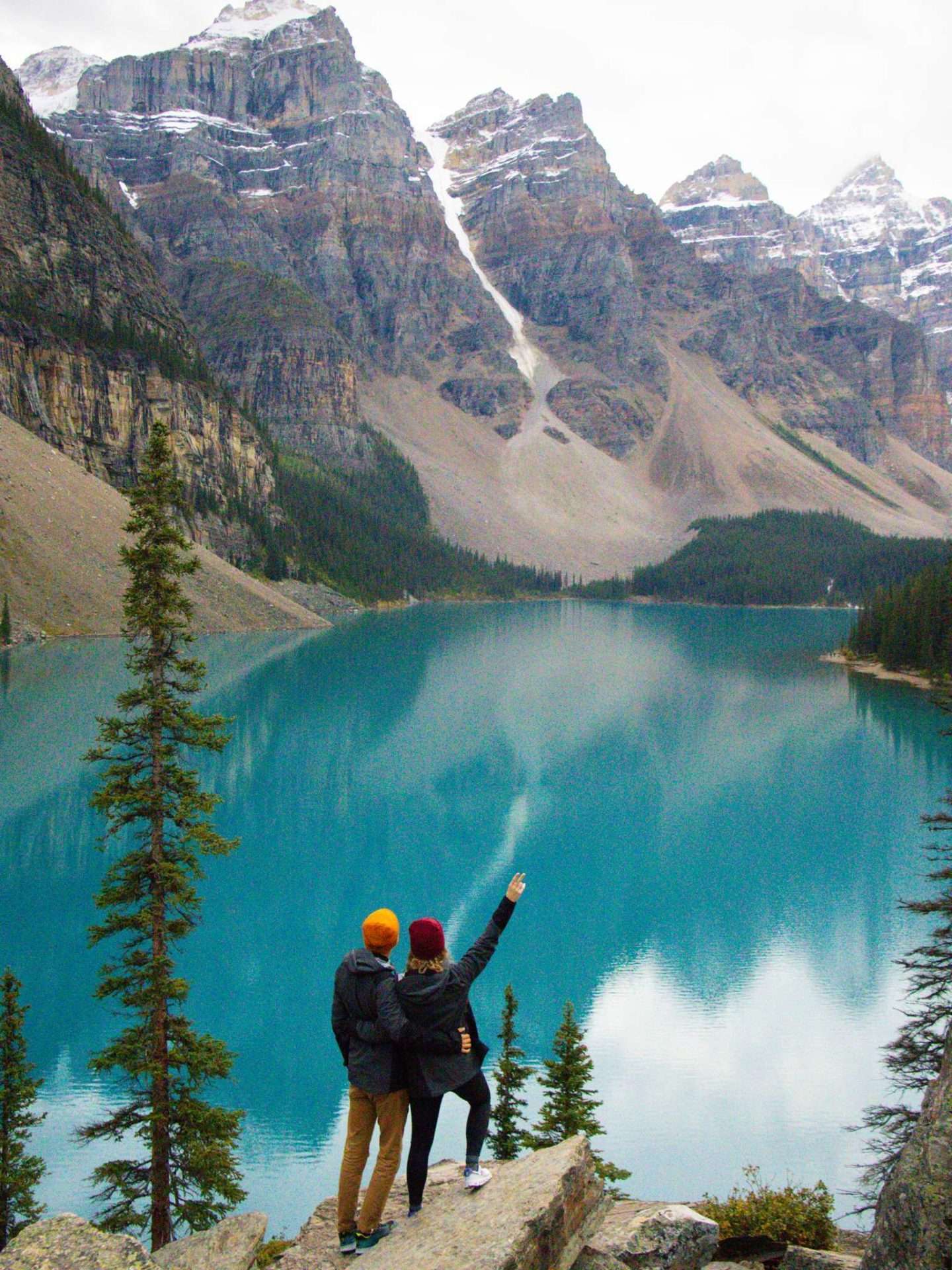 lake moraine canada 