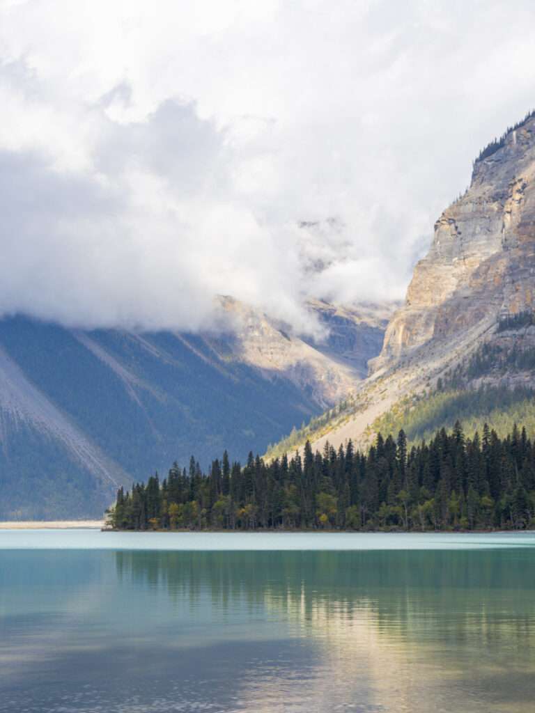 kinney lake west-canada