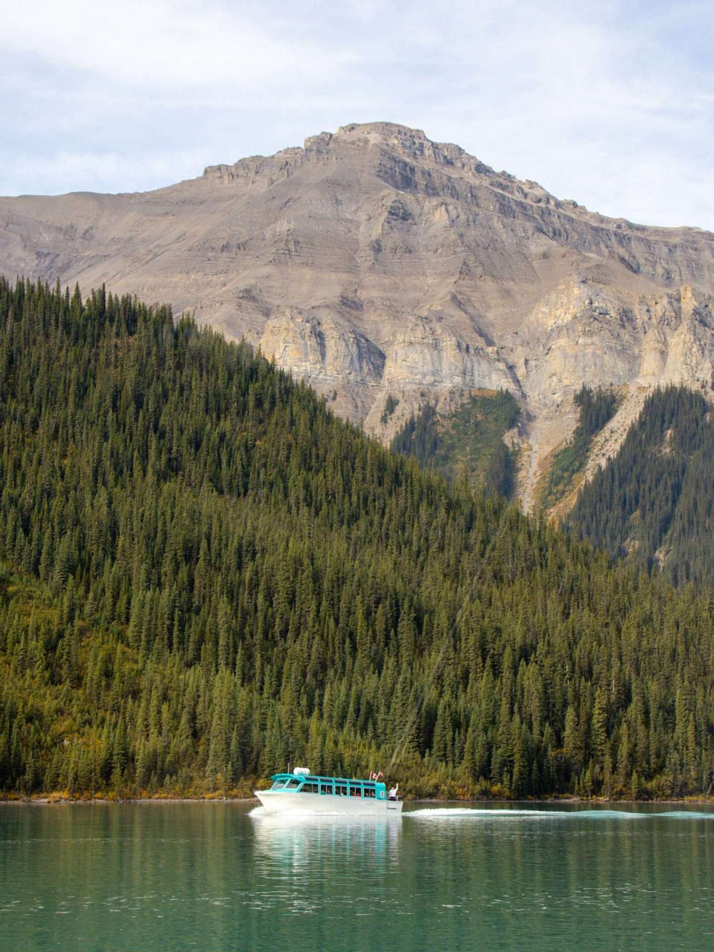 maligne lake jasper national park