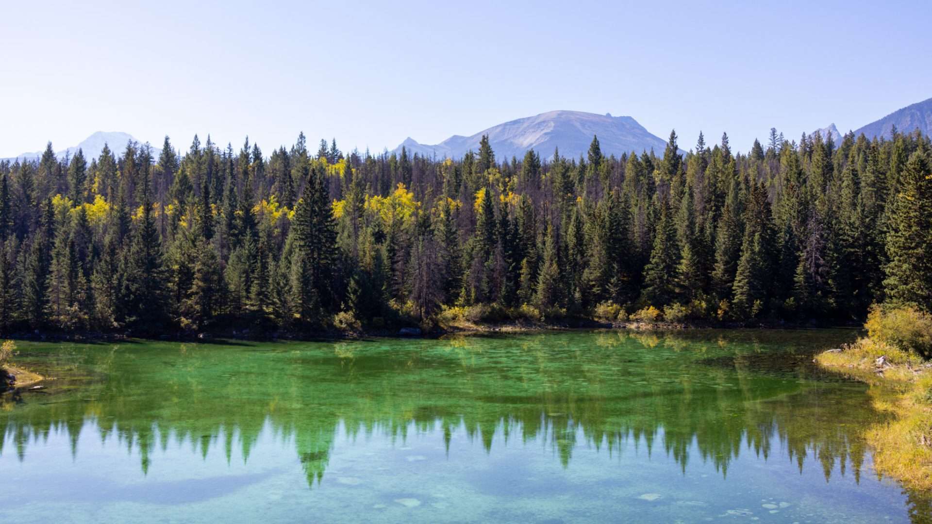 lakes canada