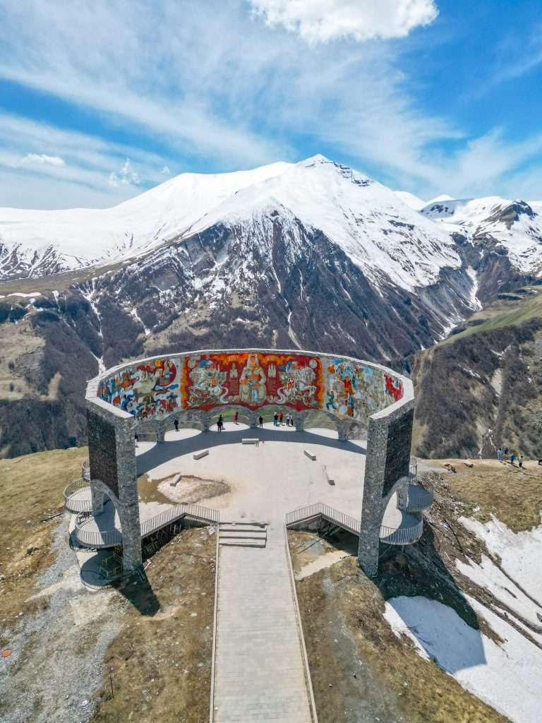 vriendschapsmonument drone georgië