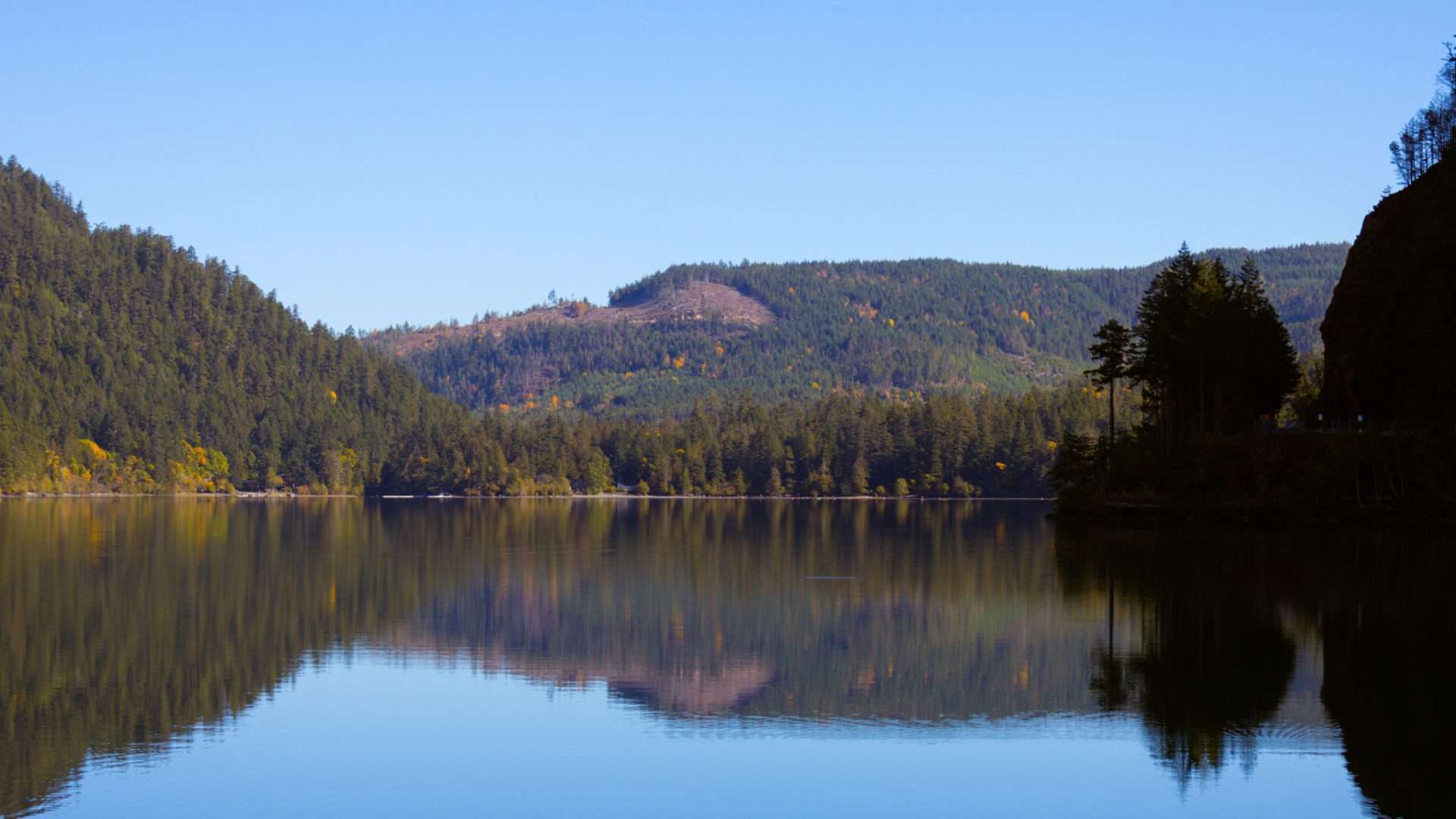 cameron lake vancouver island