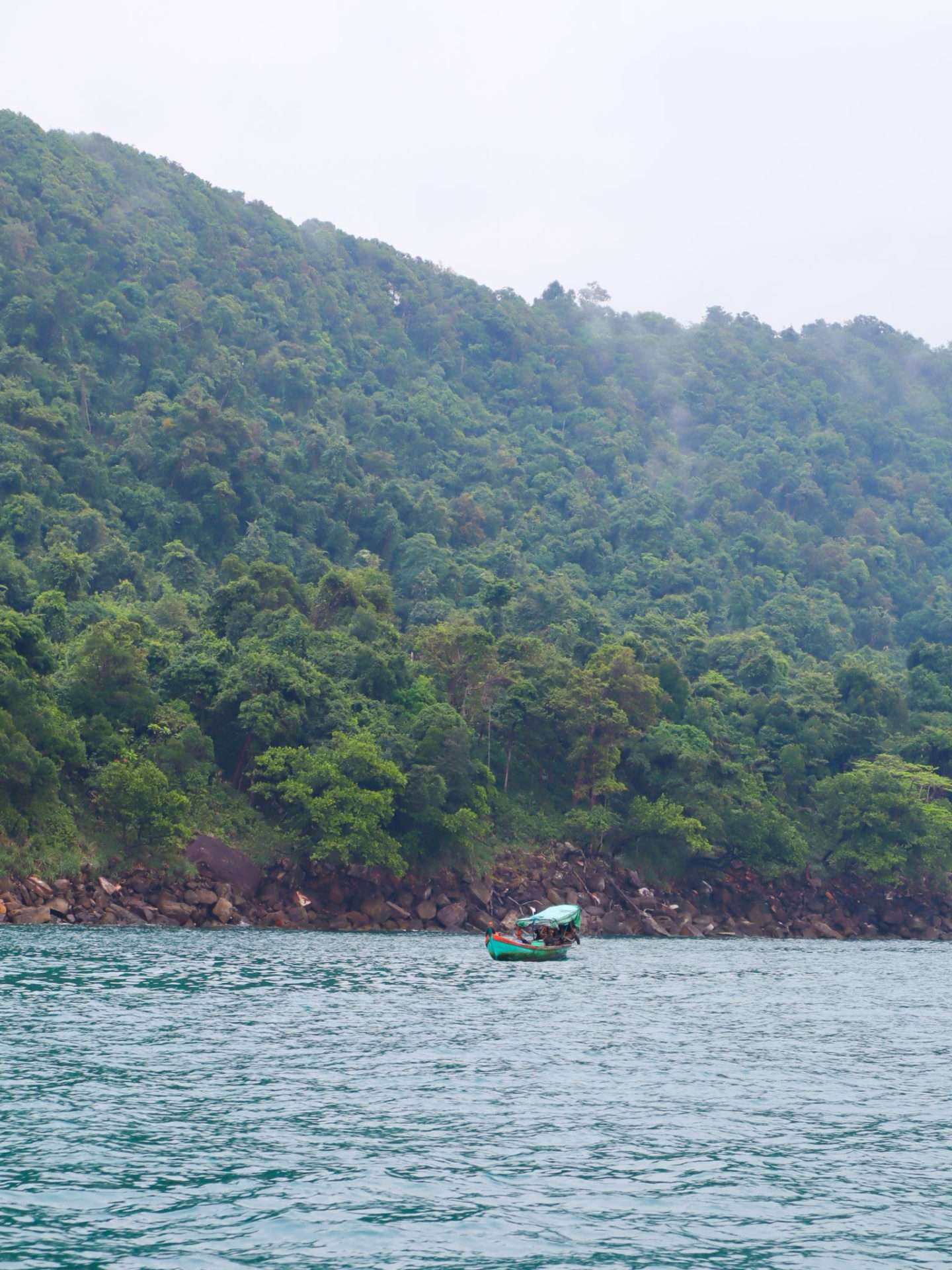 boot koh rong samloem cambodja