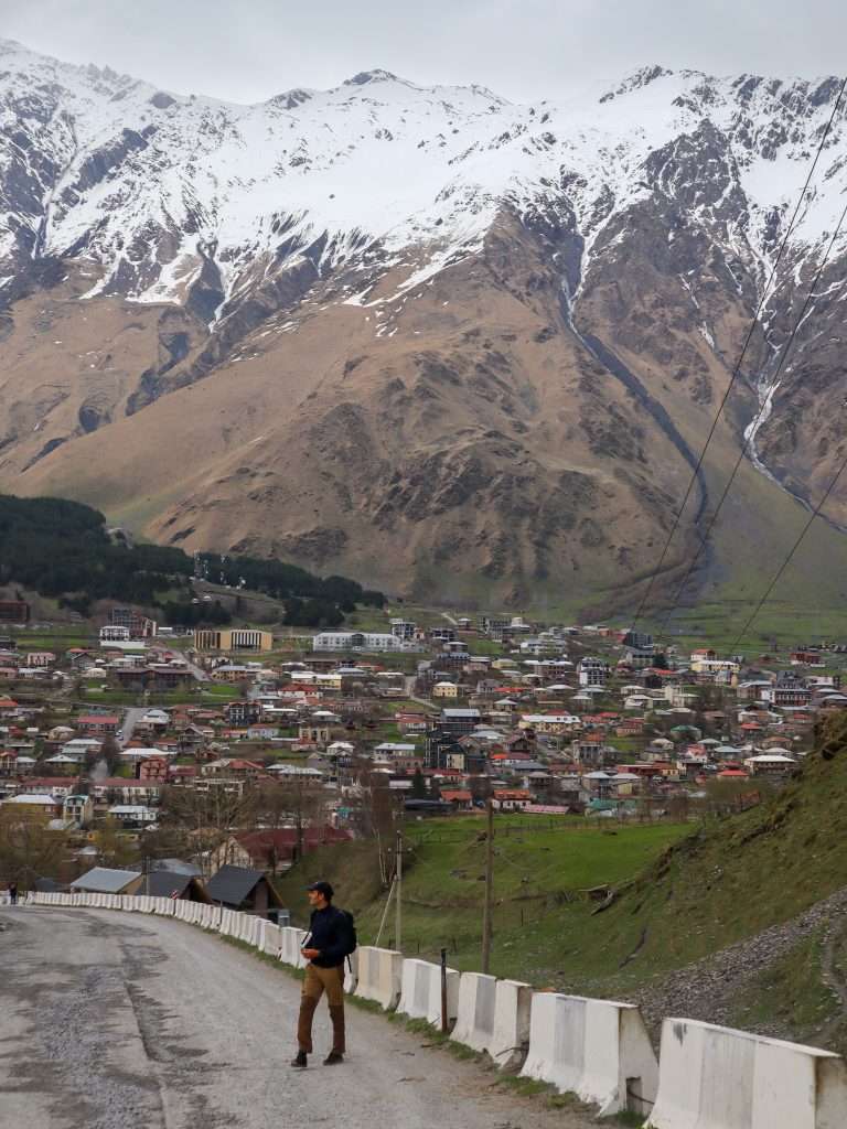wandelen in kazbegi georgië