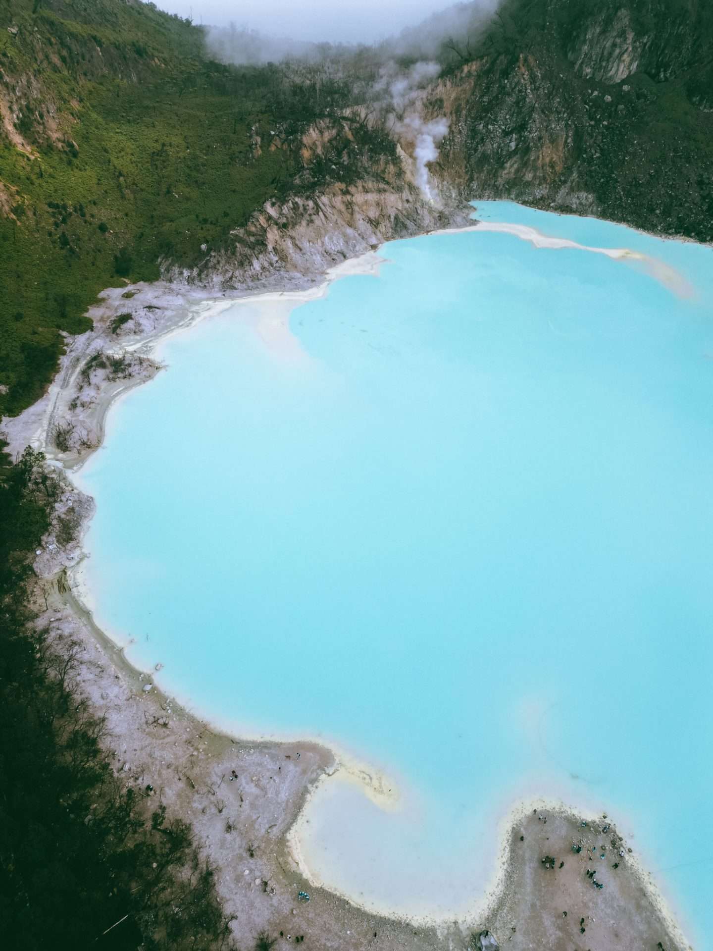 white crater bandung