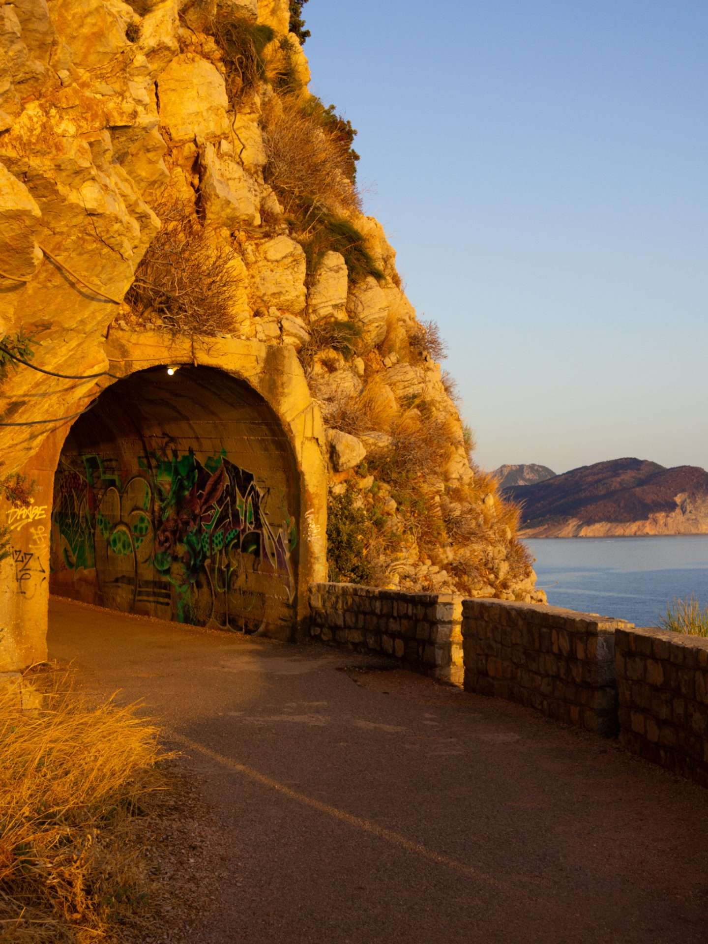tunnels petrovac