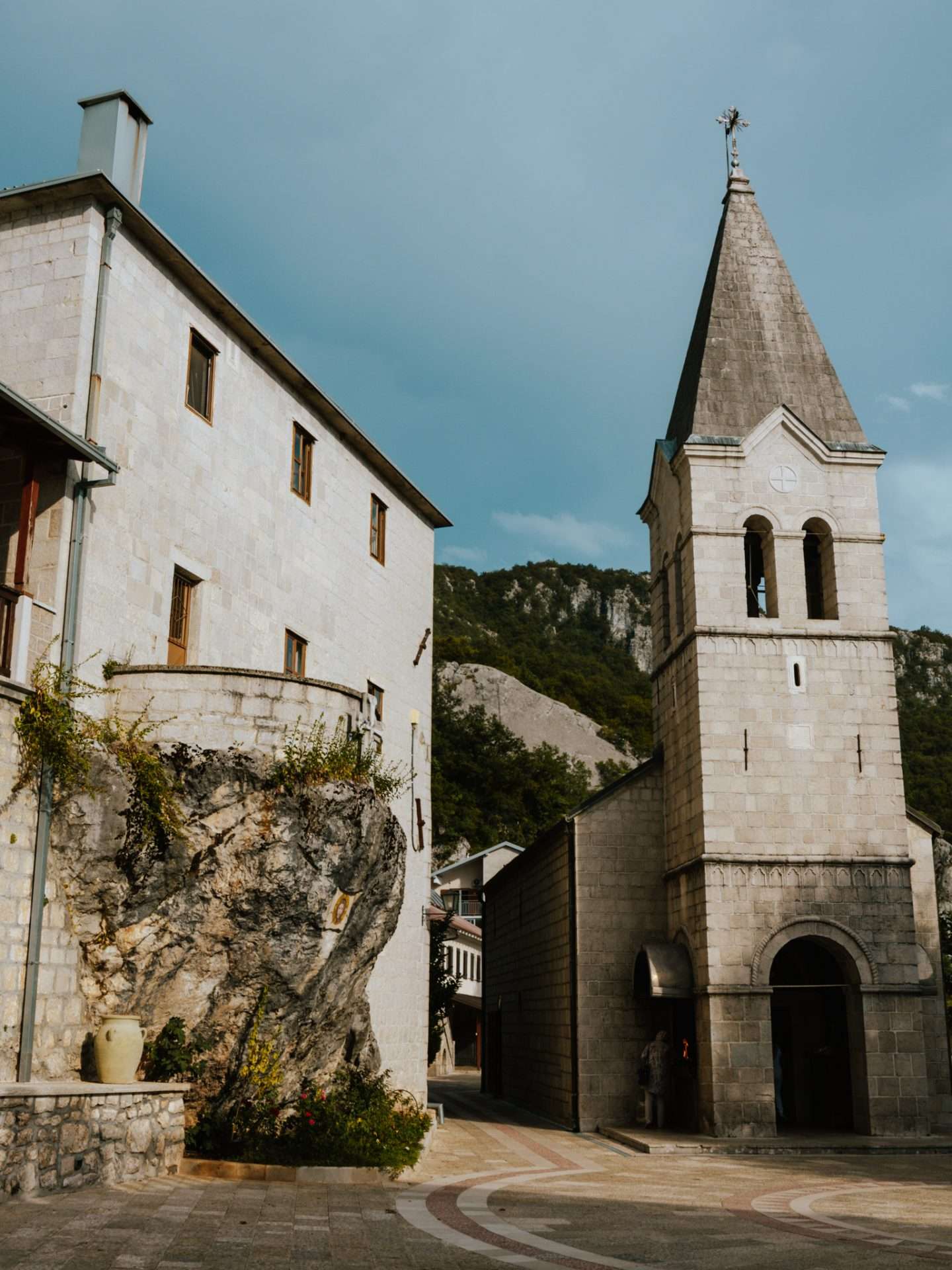 ostrog lower monastery