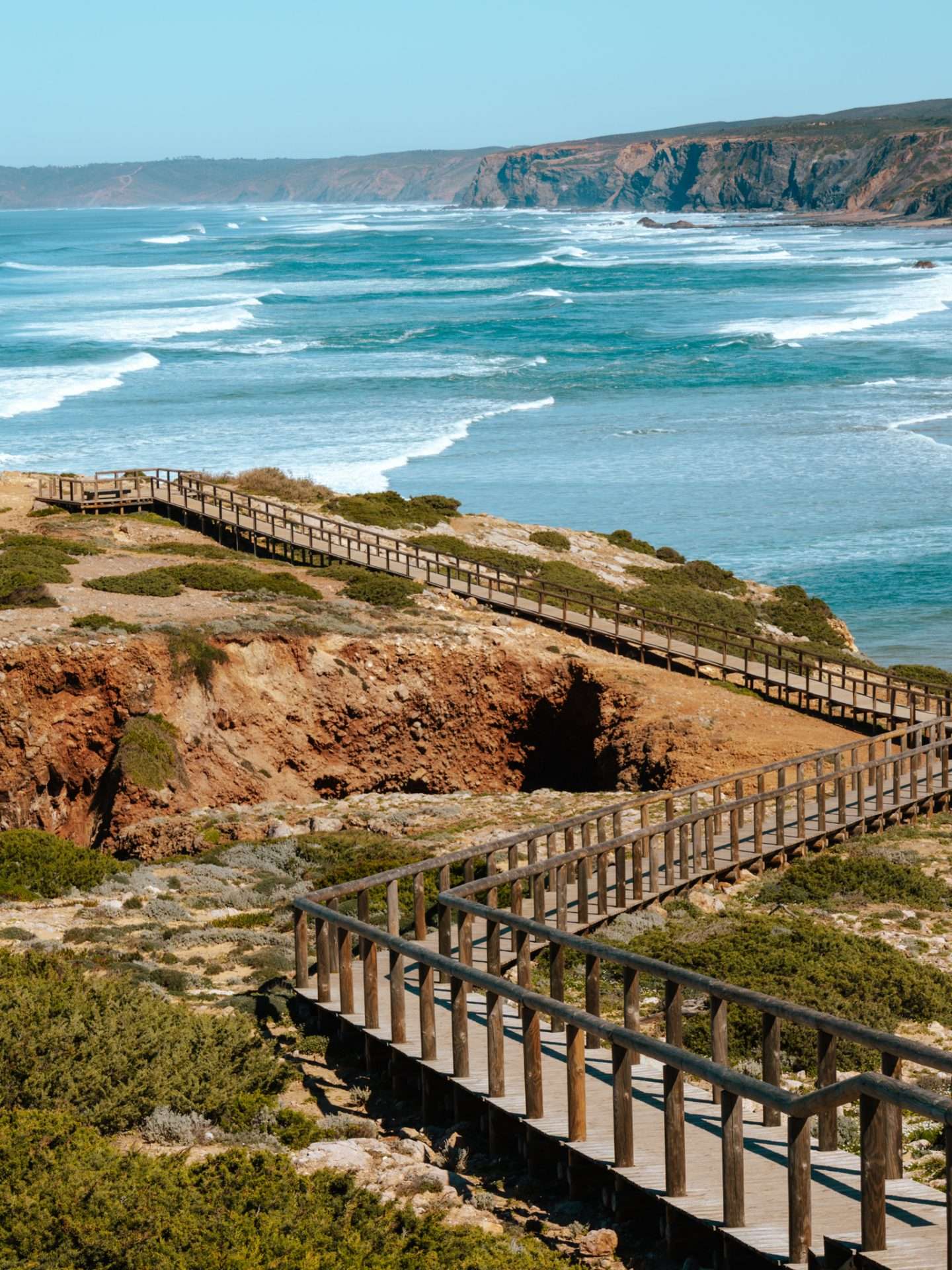 carrapateira coastal trail portugal